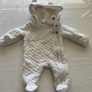 Carters Unisex 3 month oatmeal / Heather gray warm one-sie